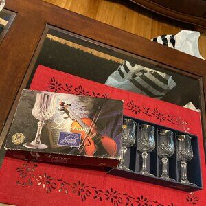 Crystal Wine Glasses